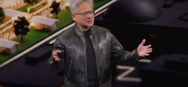 黄仁勋重磅发声:每家公司都必须懂“养虾”