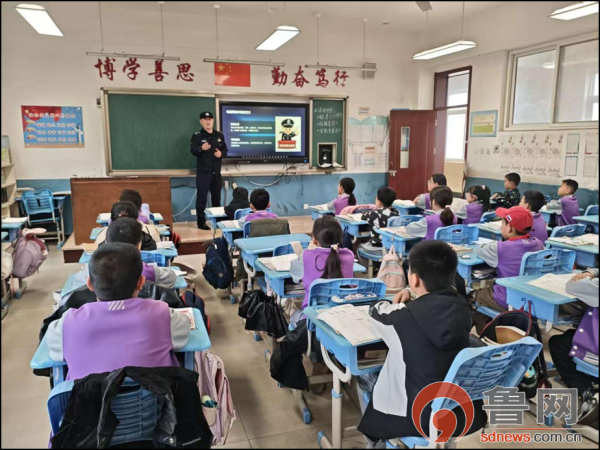 【全环境立德树人】胶州市开展预防电信诈骗及防欺凌法治教育活动