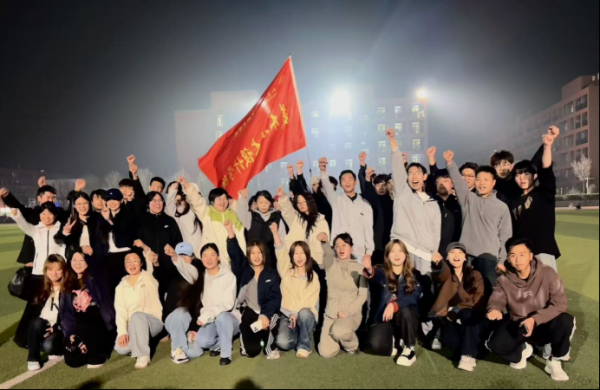 山东文化产业职业学院开展“春风夜跑”系列活动